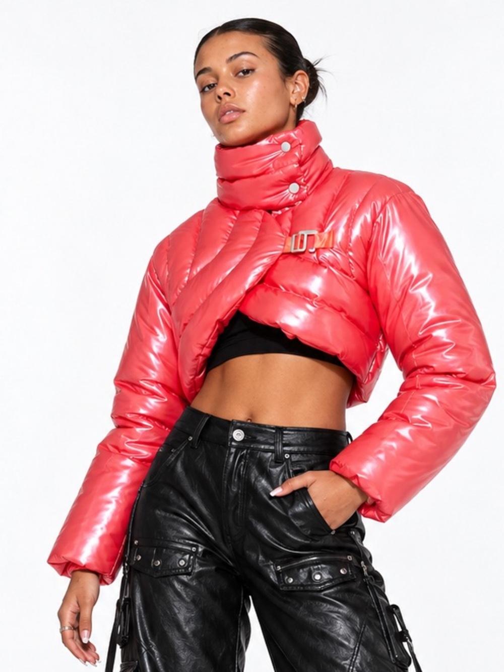 AFTERHOUR Cropped Wrap Puffer Jacket High Neck Buckle Closure Pearlescent Red M